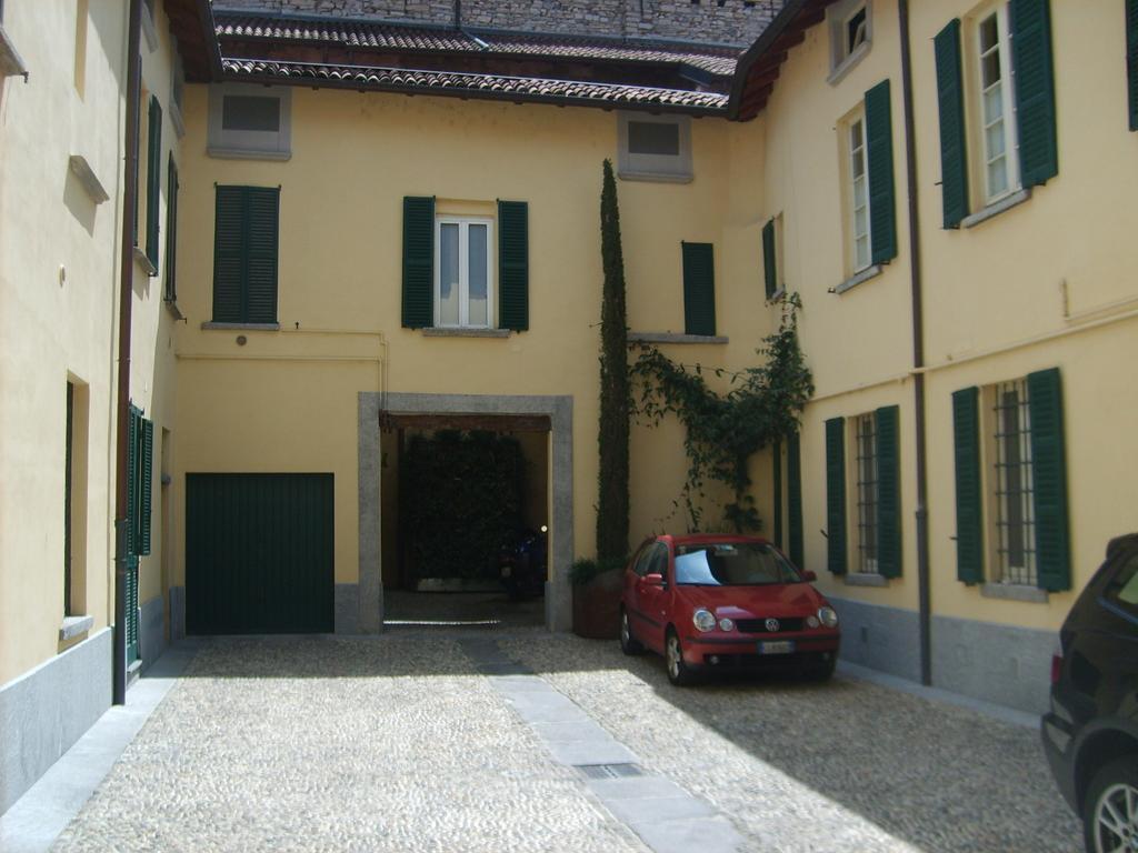 Le Tre Porte Como Vacanze Buitenkant foto
