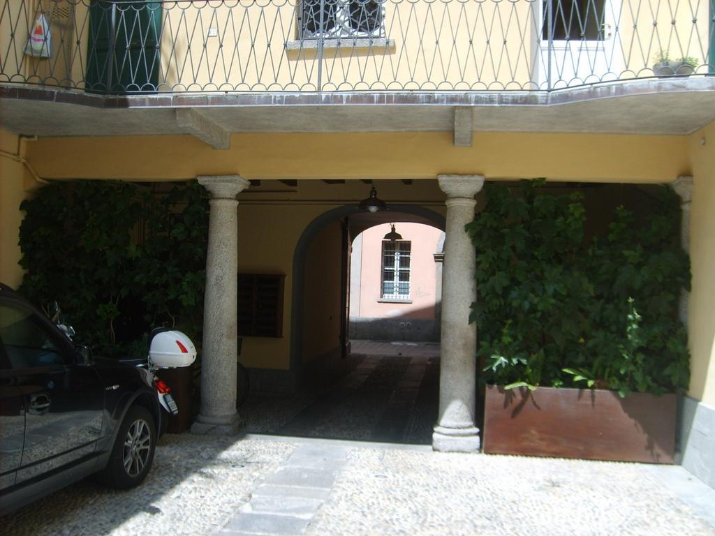 Le Tre Porte Como Vacanze Buitenkant foto